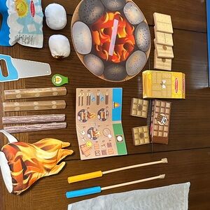 Kids Campfire Play Set with Accessories Melissa & Doug